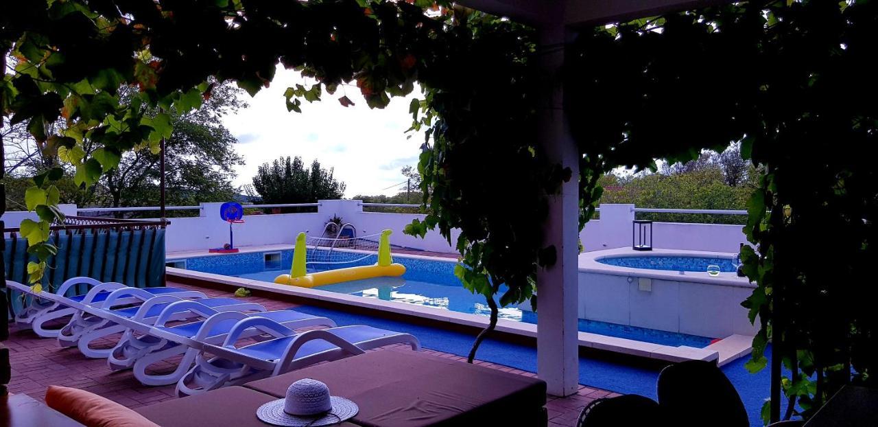 Villa Lucia With Private Pool And A Whirlpool Vis Exterior photo